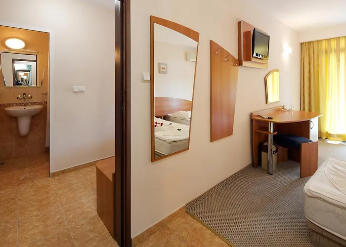 Paloma - In The Center Of The