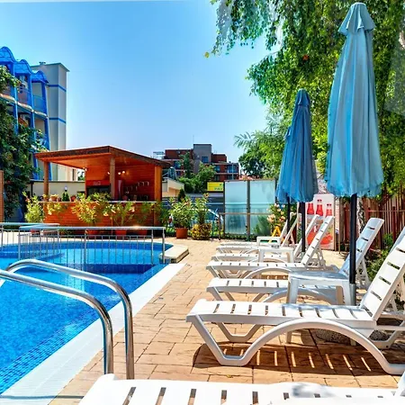 Paloma - In The Center Of The Szálloda 3*