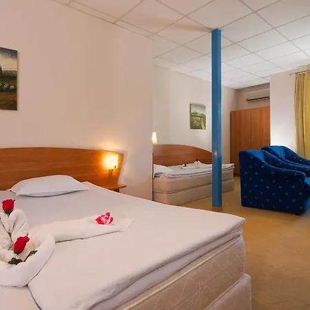 Paloma - In The Center Of The