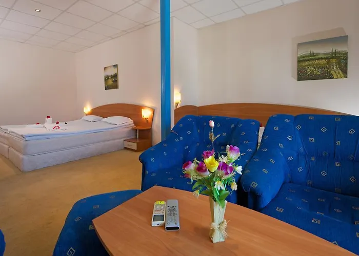 Paloma - In The Center Of The Солнечный берег